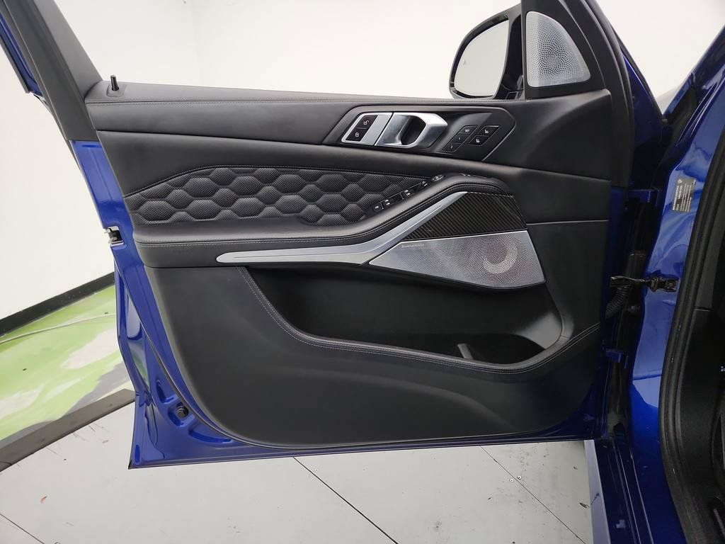 Used 2020 BMW X5 M Competition w/ Executive Package AWD/4WD image 24