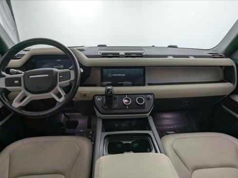 Used 2022 Land Rover Defender 110 S AWD/4WD image 23