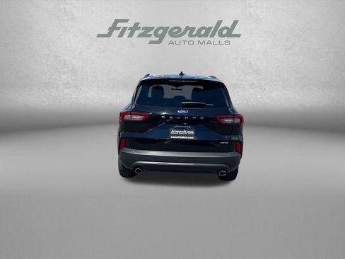 Used 2025 Ford Escape ST-Line AWD/4WD image 6