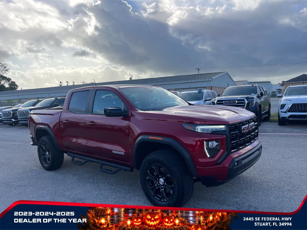 Used 2024 GMC Canyon Elevation w/ Elevation Premium Package AWD/4WD image 2