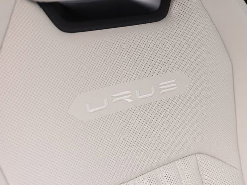 Used 2024 Lamborghini Urus S image 46