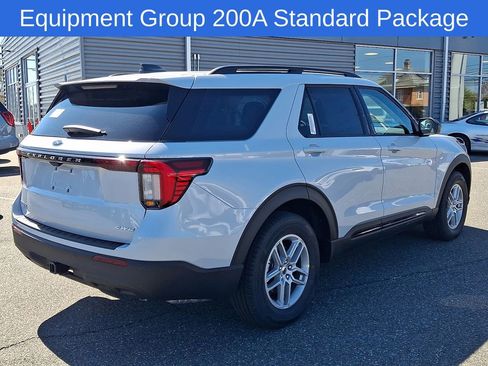 New 2026 Ford Explorer Active AWD/4WD image 3
