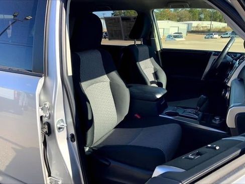 Used 2024 Toyota 4Runner SR5 image 6