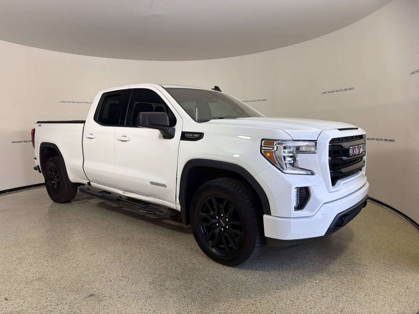 Used 2021 GMC Sierra 1500 Elevation w/ X31 Off-Road Package AWD/4WD image 7