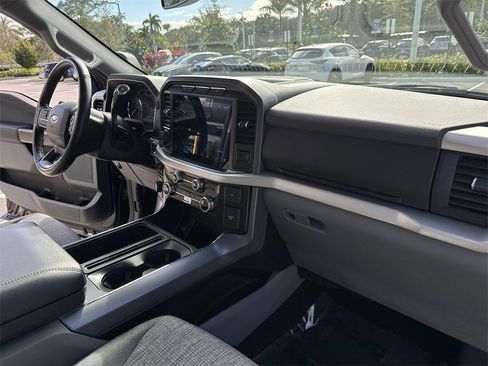 Used 2022 Ford F150 XLT w/ Equipment Group 302A High image 33