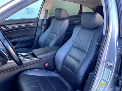 Used 2020 Honda Accord EX-L image 11