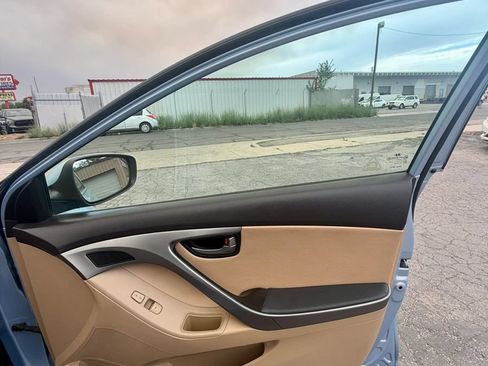 Used 2013 Hyundai Elantra GLS w/ Preferred Pkg FWD image 14