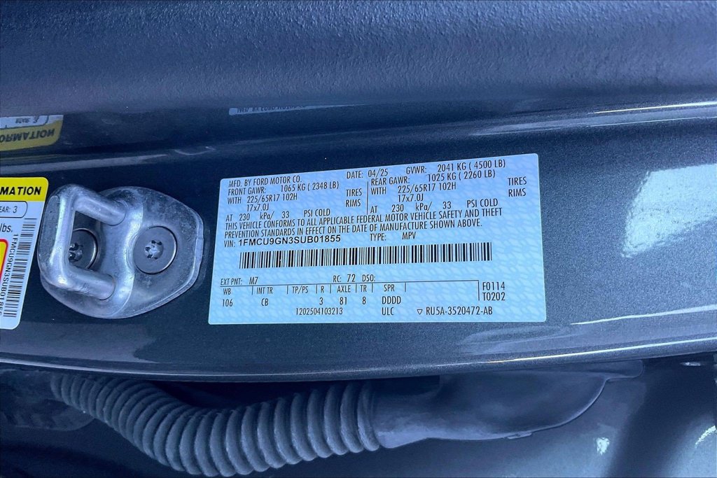 Certified 2025 Ford Escape Active AWD/4WD image 19