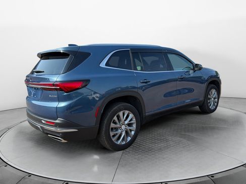 Used 2025 Buick Enclave Preferred w/ Trailering Package, 5000 lbs. AWD/4WD image 5