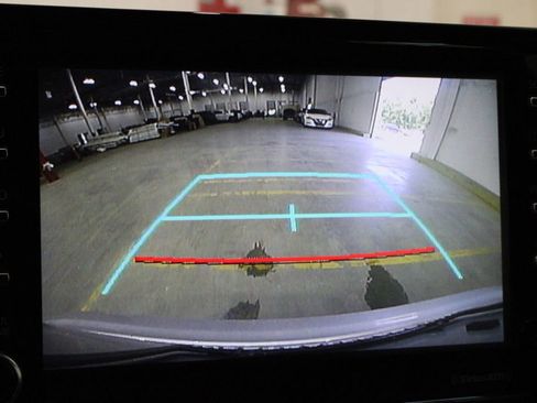 Used 2021 Toyota Corolla SE image 8