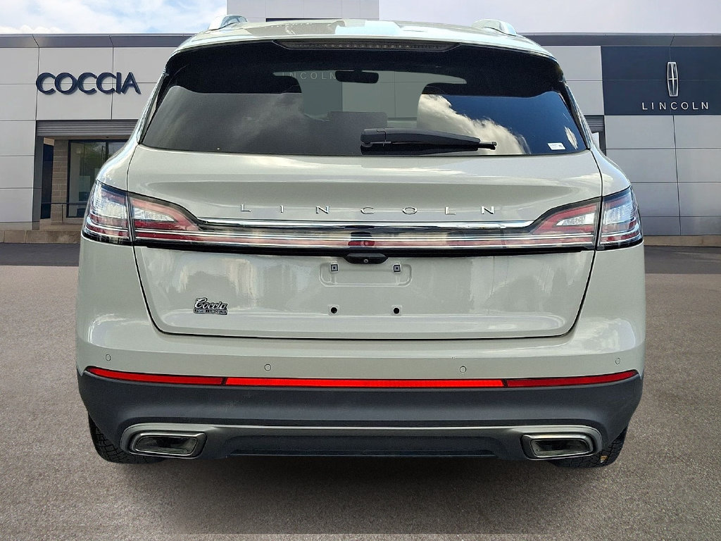 Certified 2021 Lincoln Nautilus AWD image 5