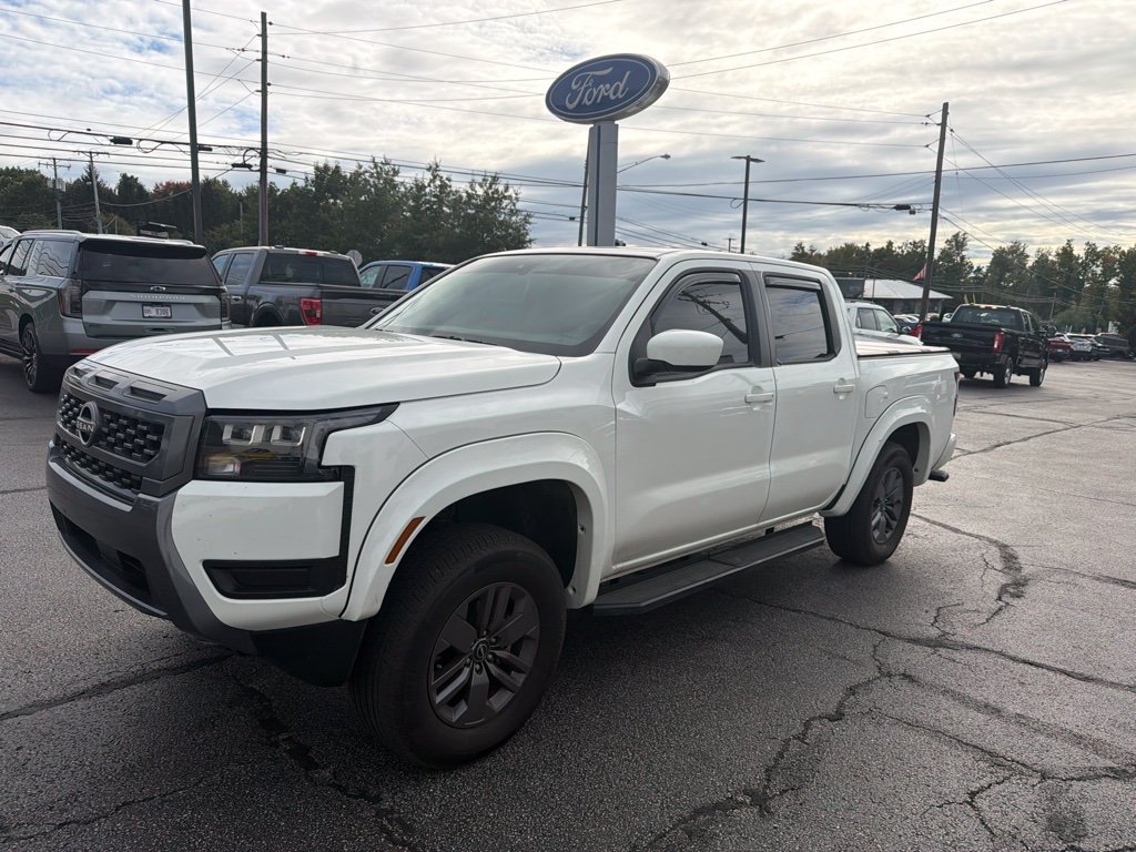 Used 2026 Nissan Frontier SV w/ All-Weather Content Package AWD/4WD image 4
