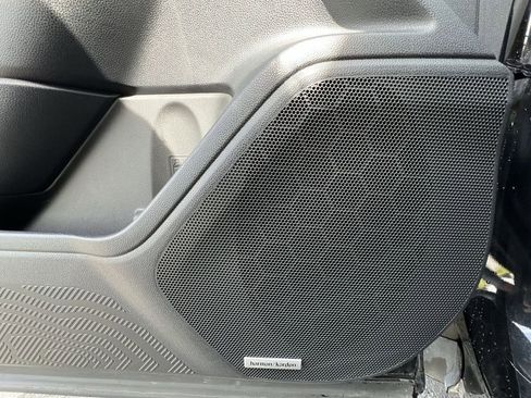 Used 2025 Subaru Forester Touring image 25