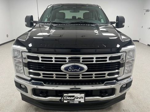 Used 2023 Ford F250 XLT w/ Camper Package AWD/4WD image 3
