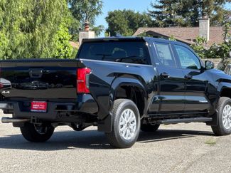 New 2026 Toyota Tacoma SR5 AWD/4WD video 3