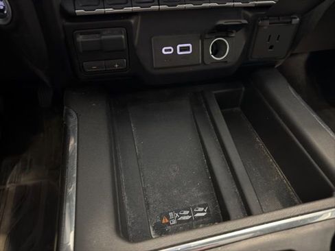 Used 2019 GMC Sierra 1500 AT4 w/ AT4 Premium Package image 29