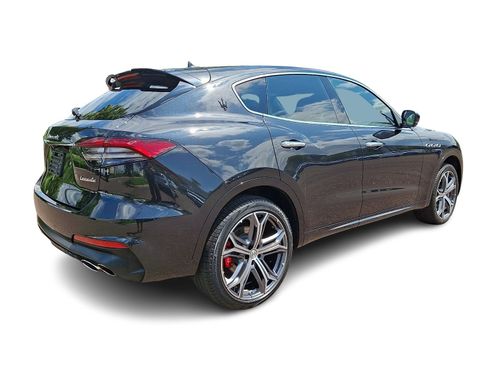 Used 2023 Maserati Levante Modena AWD/4WD image 6