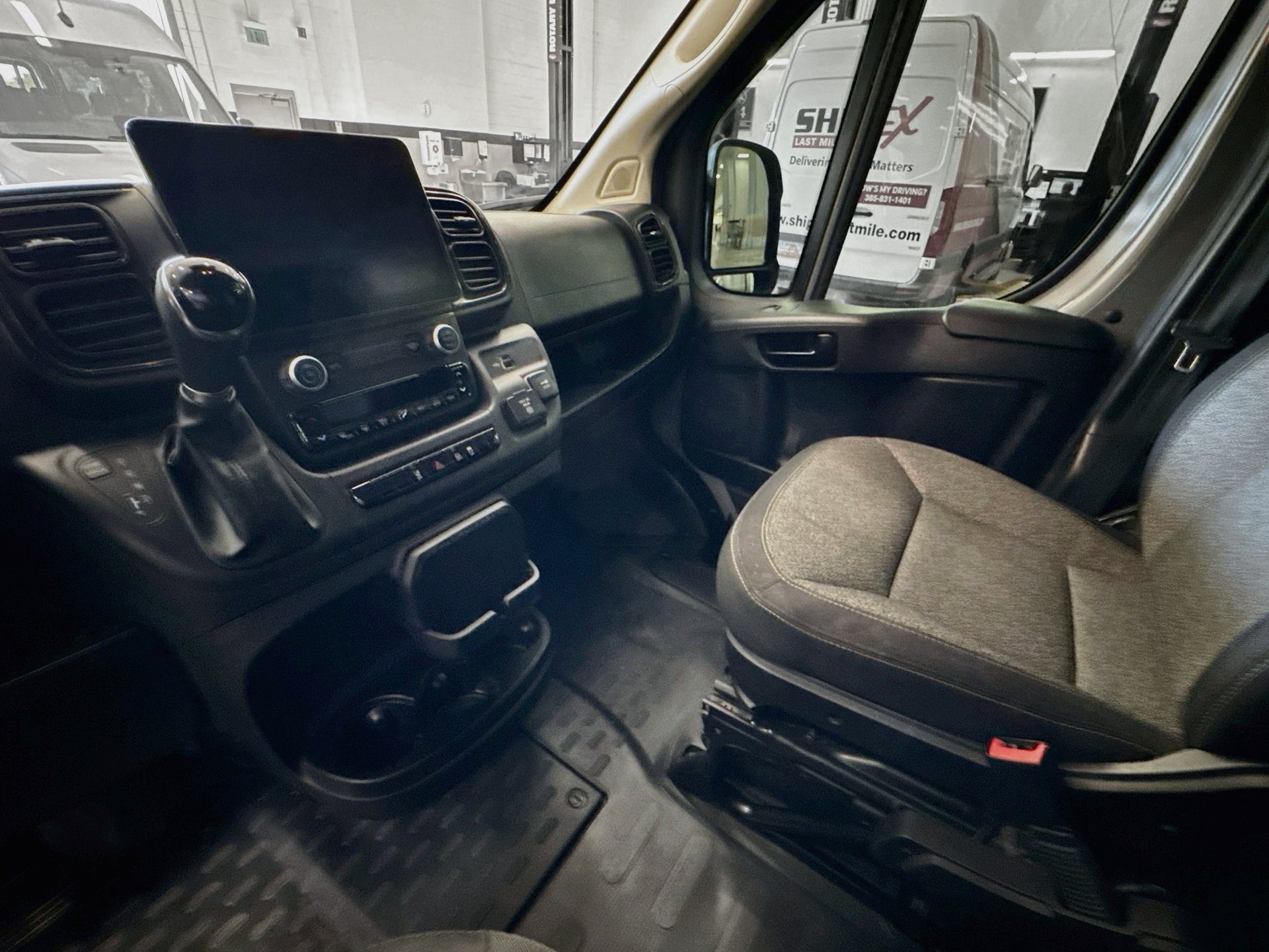 Used 2023 RAM ProMaster 3500 w/ Driver Convenience Group FWD image 23