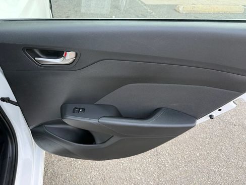 Used 2021 Hyundai Accent SEL FWD image 20