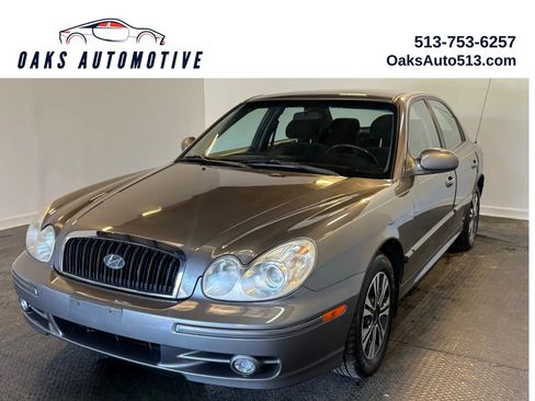 Used 2002 Hyundai Sonata SE FWD image 1