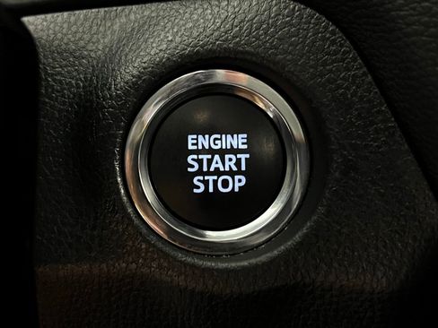 Certified 2025 Toyota RAV4 XLE FWD image 19