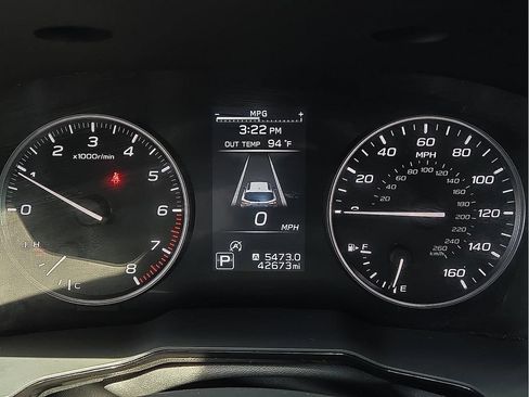 Used 2025 Subaru Outback Premium AWD/4WD image 18