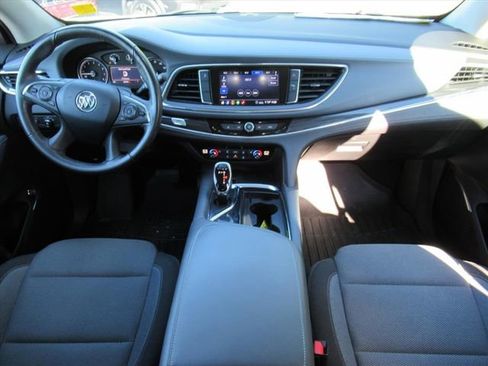 Used 2021 Buick Enclave Preferred image 11