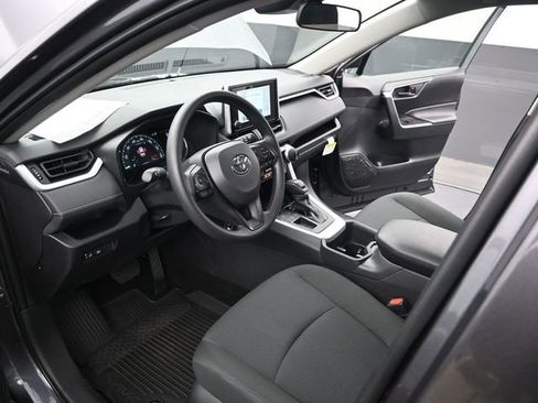 Used 2025 Toyota RAV4 LE image 6