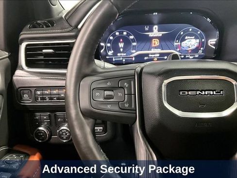 Used 2023 GMC Yukon XL Denali Ultimate AWD/4WD image 15