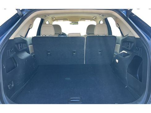 Used 2019 Ford Edge SEL w/ Equipment Group 201A FWD image 32
