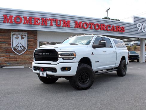 Used 2024 RAM 2500 Laramie w/ Night Edition AWD/4WD image 91