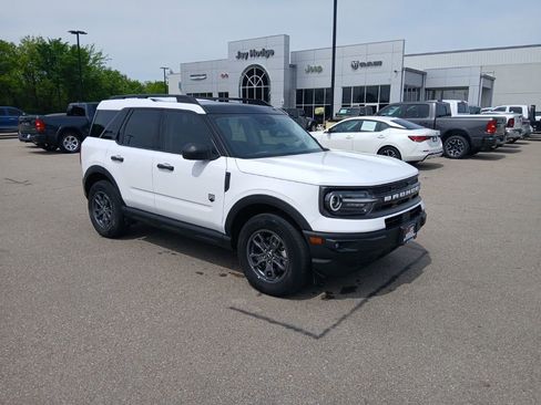 Used 2024 Ford Bronco Sport Big Bend w/ Convenience Package AWD/4WD image 2