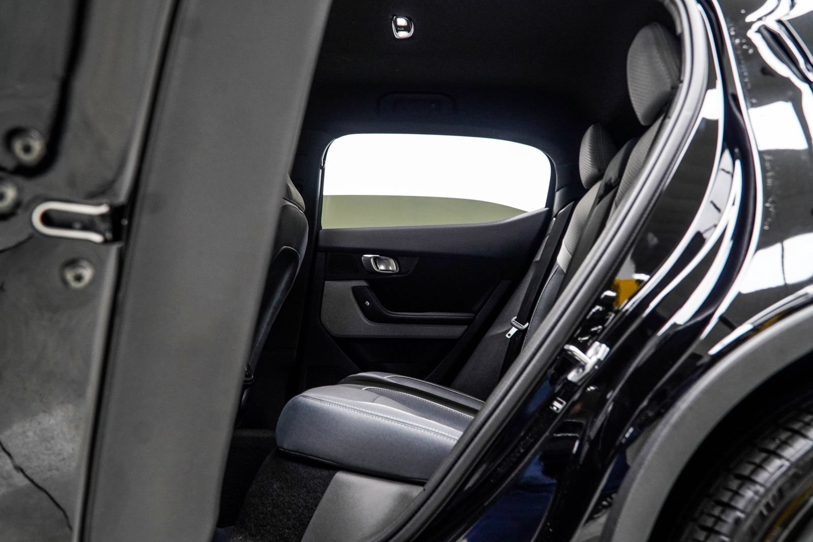 Used 2022 Polestar Polestar 2 w/ Pilot Package AWD/4WD image 39