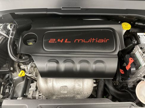 Used 2022 Jeep Compass Limited AWD/4WD image 24