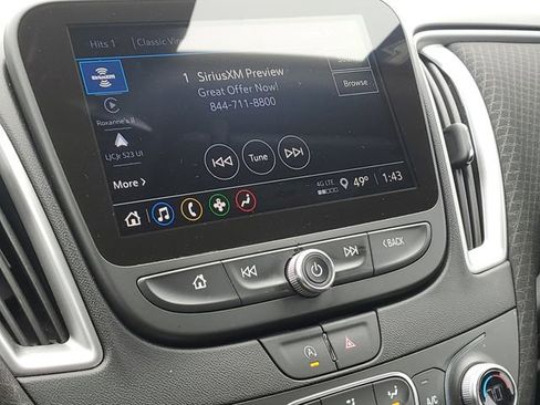 Used 2025 Chevrolet Malibu LT image 13