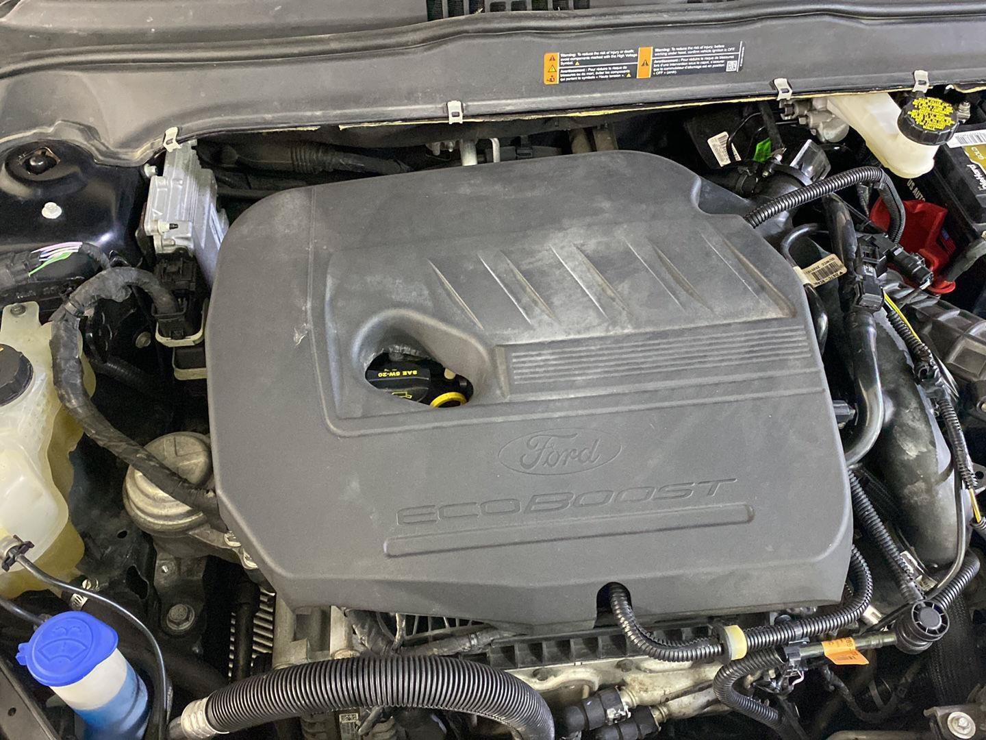 Used 2020 Ford Fusion SE w/ Equipment Group 151A FWD image 11