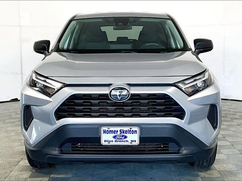 Used 2024 Toyota RAV4 LE image 3