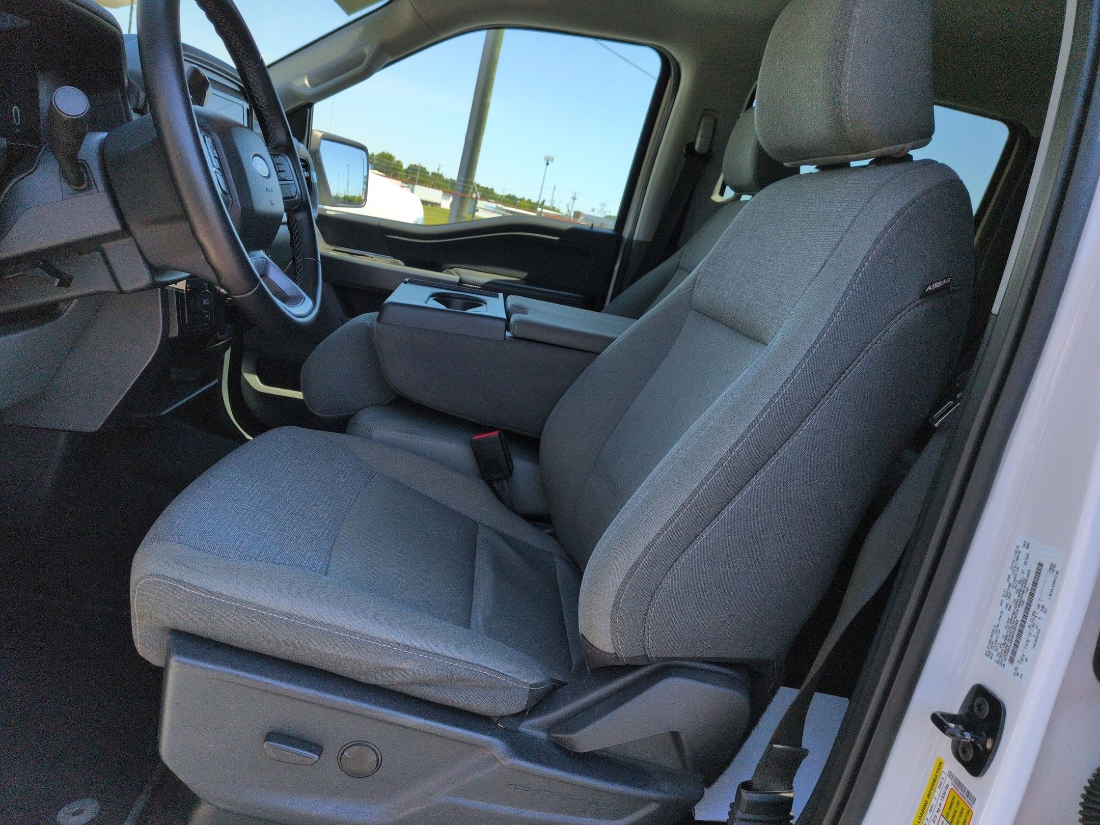 Used 2025 Ford F150 XLT w/ Equipment Group 301A Standard AWD/4WD image 15