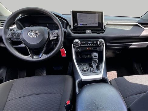 Used 2025 Toyota RAV4 LE AWD/4WD image 12