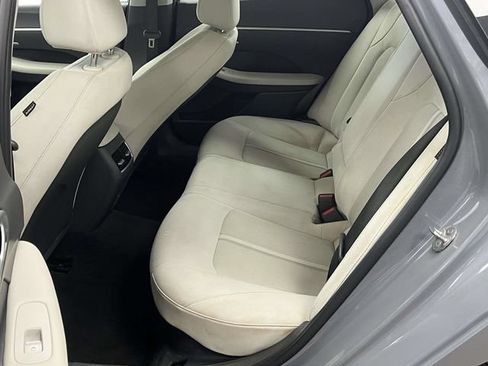 Used 2025 Hyundai Sonata SEL FWD image 16