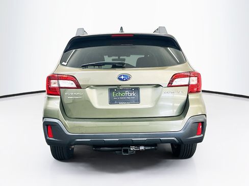 Used 2019 Subaru Outback 2.5i Premium AWD/4WD image 7