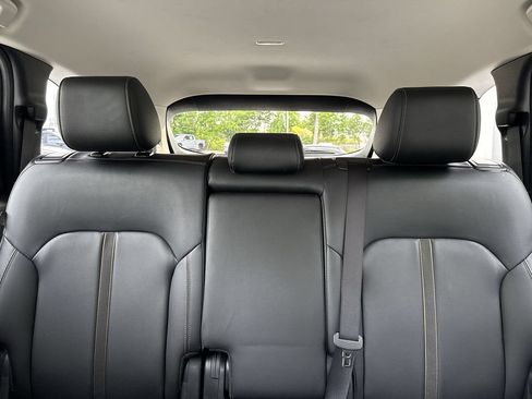 Used 2025 MAZDA CX-90 3.3 Turbo w/ Select Package AWD/4WD image 18
