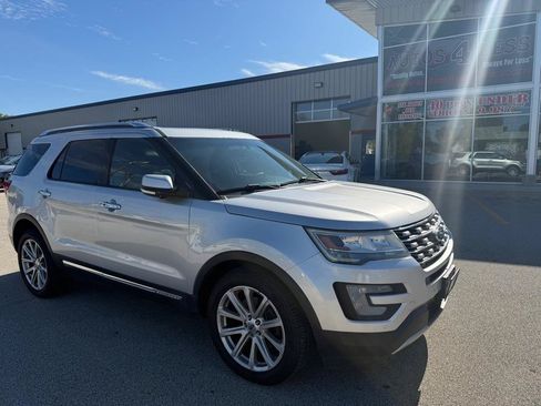 Used 2016 Ford Explorer Limited AWD/4WD image 3