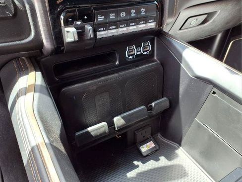 Used 2024 RAM 3500 Limited w/ Towing Technology Group AWD/4WD image 19