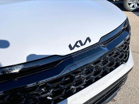Used 2025 Kia Sportage X-Line AWD/4WD image 3