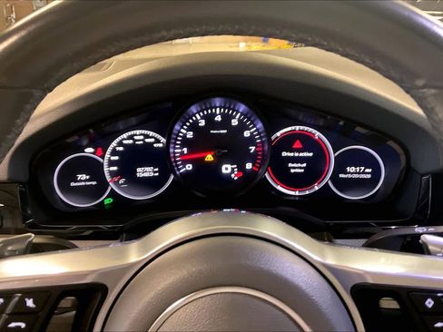 Used 2019 Porsche Cayenne AWD/4WD image 23