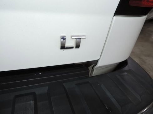 Certified 2018 Chevrolet Silverado 1500 LT w/ Texas Edition RWD image 18