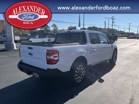 Used 2024 Ford Maverick Lariat image 4