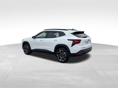 Used 2024 Chevrolet Trax RS w/ Driver Confidence Package image 33