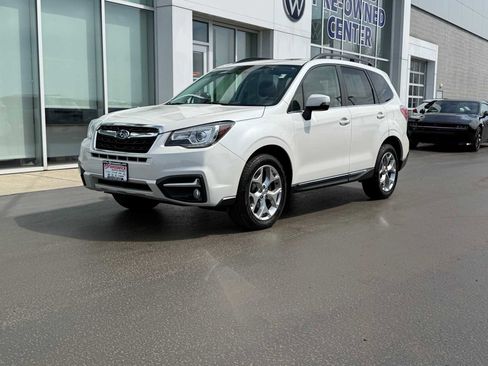 Used 2018 Subaru Forester 2.5i Touring image 1